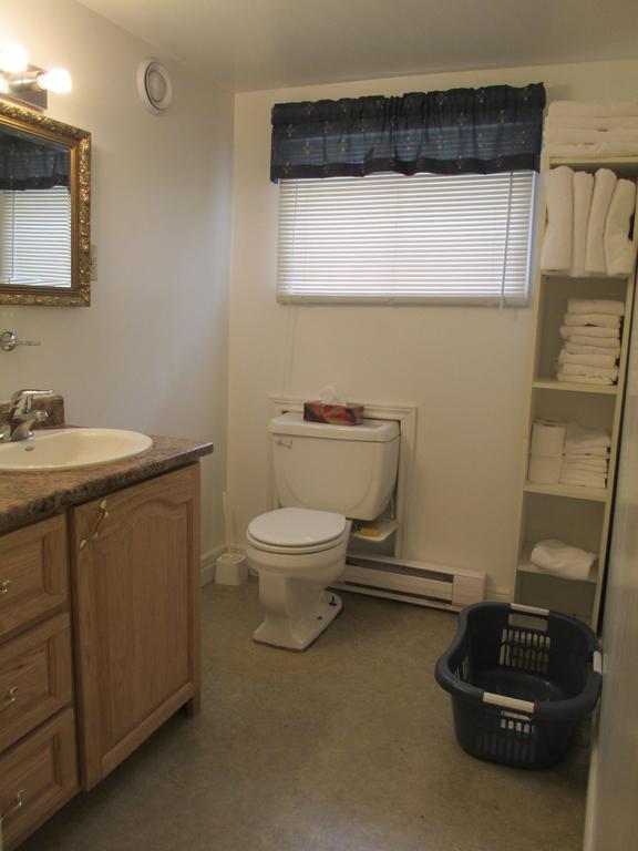 Comerford'S Ocean View Suites Holyrood Bagian luar foto